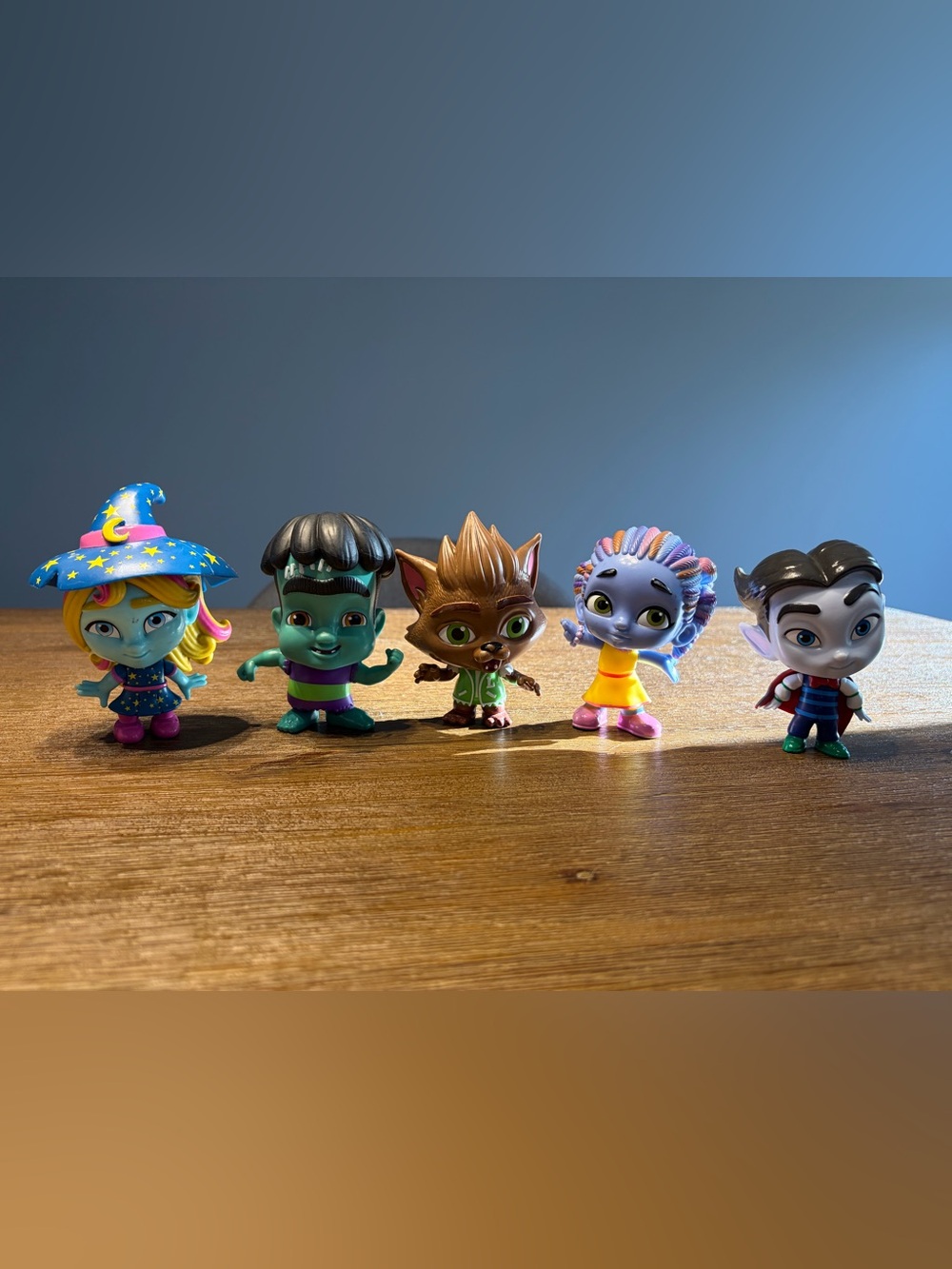 NETFLIX - Super Monsters Set of Five